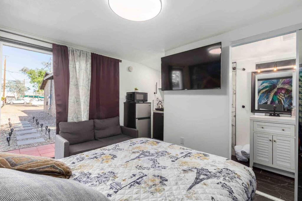 Your Tiny Downtown Home With Backyard Unit D ฟีนิกซ์ ภายนอก รูปภาพ